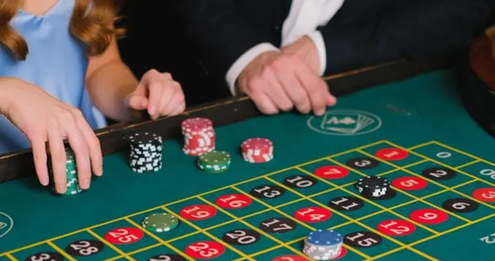 Casino Live Baccarat - bàn cược trực tiếp tại Fun88